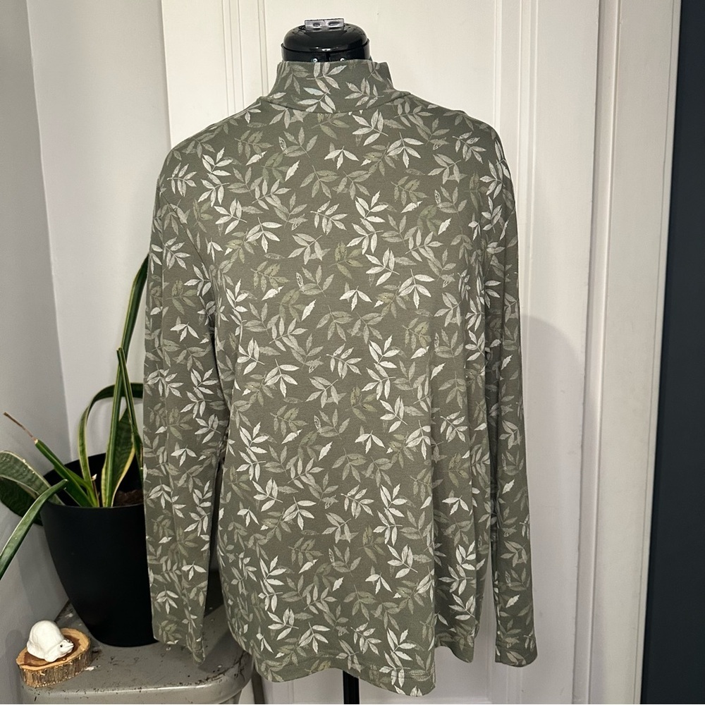 Croft & Barrow Vintage Green Leaf-Print Mock Neck Top Grandma Core